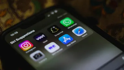 Requisitos para publicar tu app móvil en Google Play y App Store (2026)